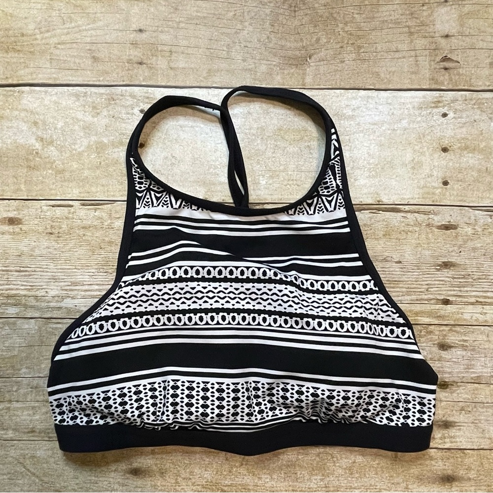 Jag Black & White Printed High Neck Swim Top | S